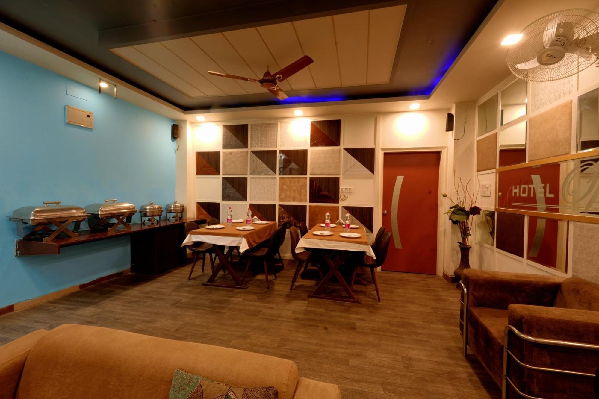 A Family Hotel Oppera Near Igi Airport New Delhi Exterior photo