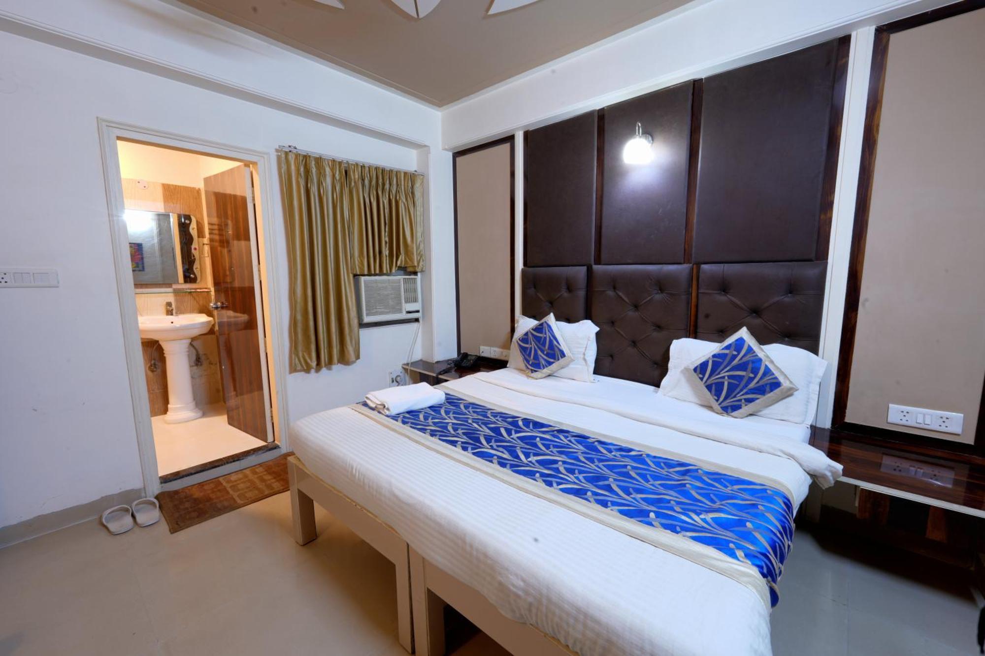 A Family Hotel Oppera Near Igi Airport New Delhi Exterior photo