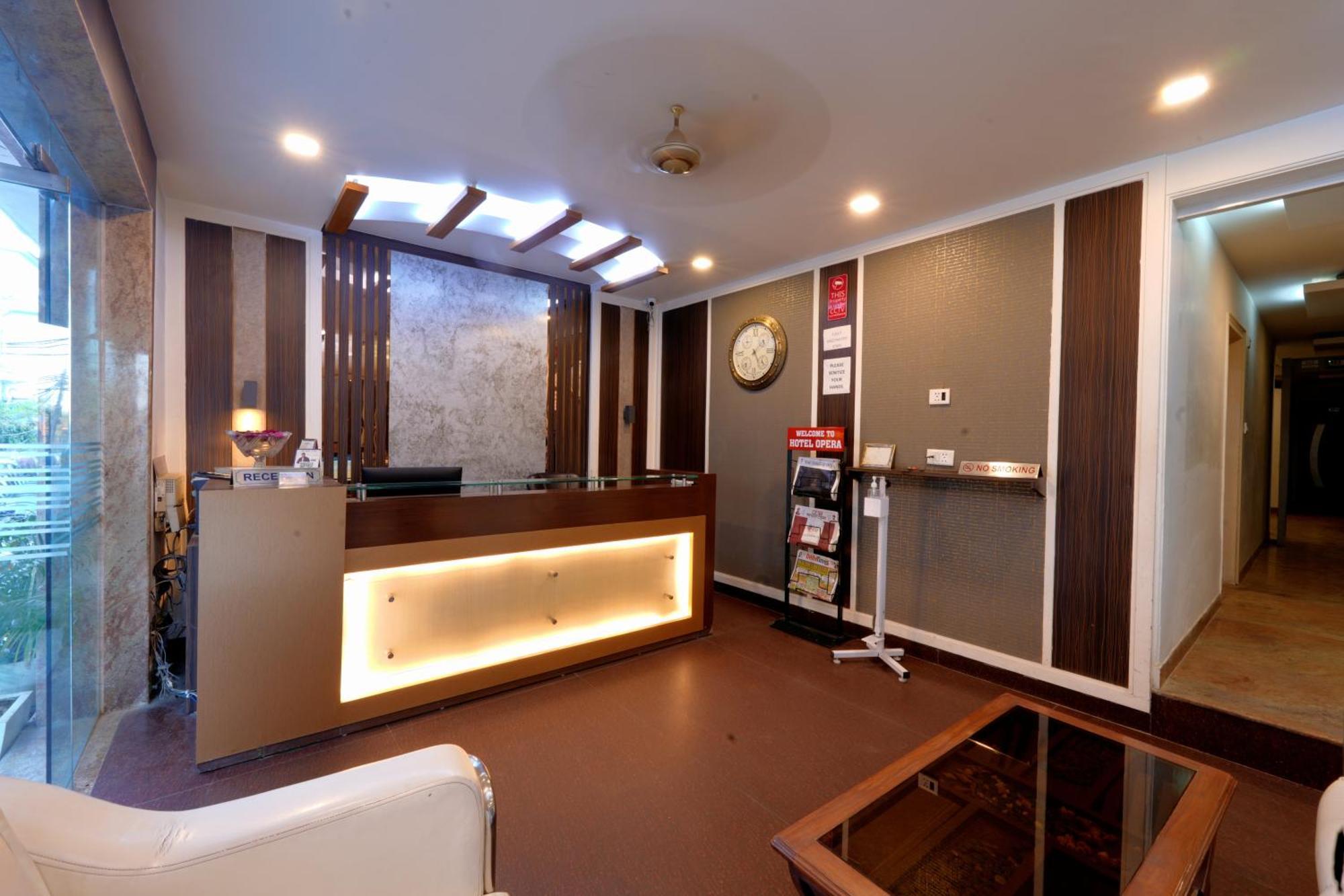 A Family Hotel Oppera Near Igi Airport New Delhi Exterior photo