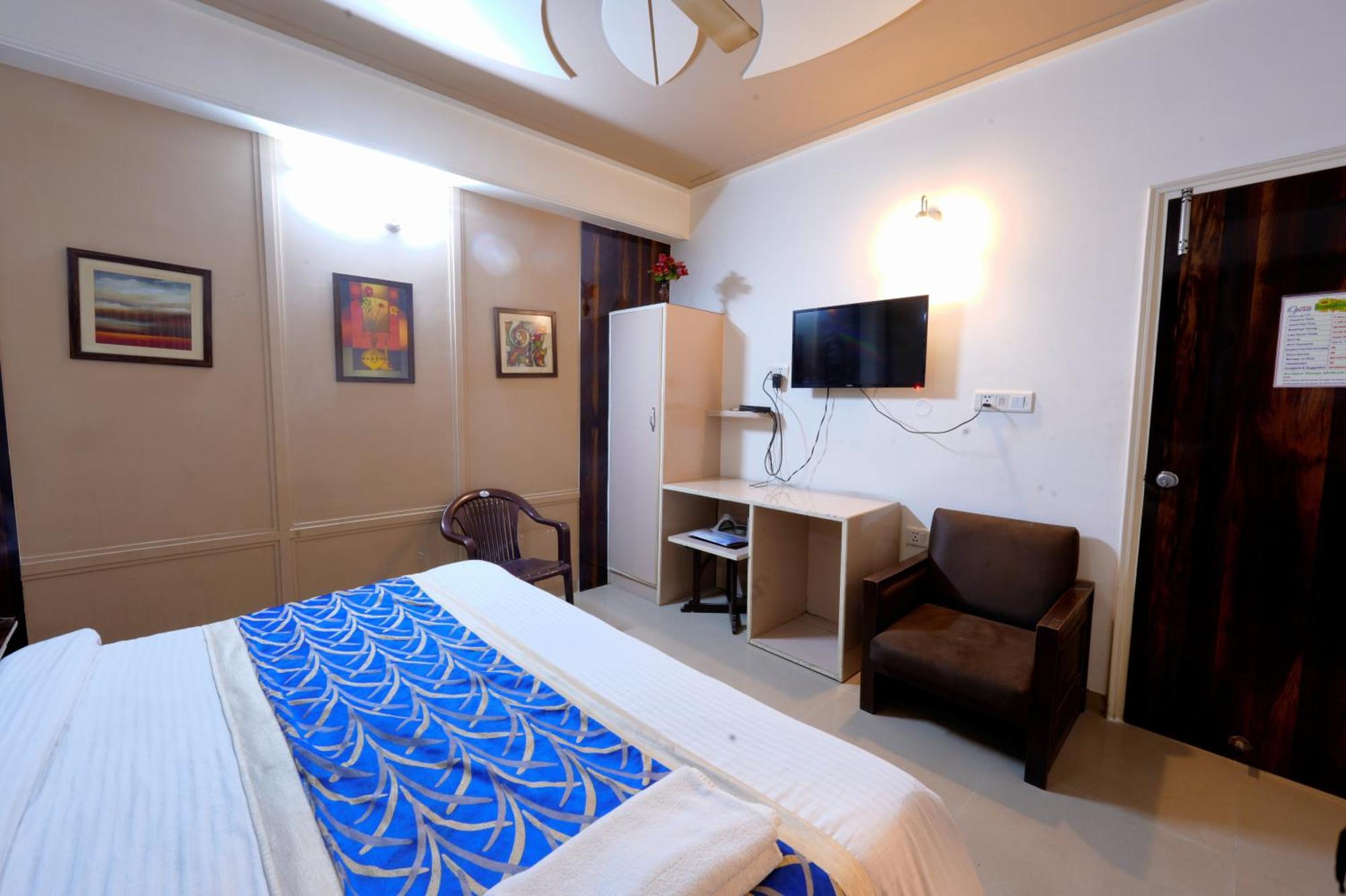 A Family Hotel Oppera Near Igi Airport New Delhi Exterior photo