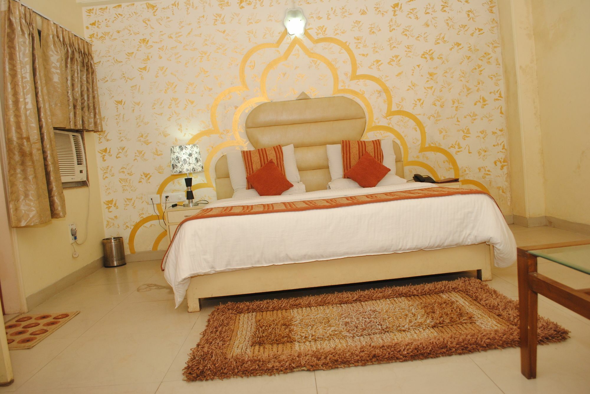 A Family Hotel Oppera Near Igi Airport New Delhi Exterior photo